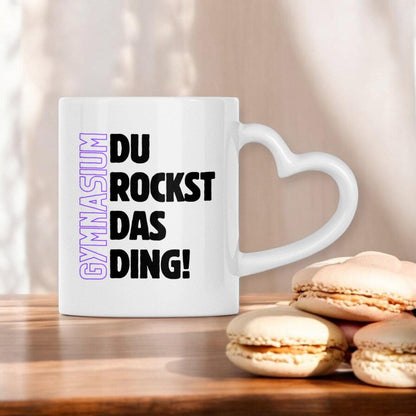 Geschenk zum Start ins Gymnasium mit Motivation für jeden Tag. Keramiktasse mit herzförmigem Henkel… – Ansicht 6